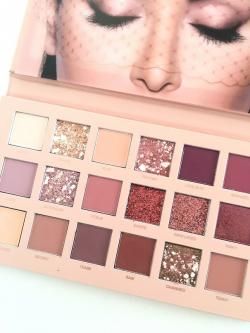 La New Nude Palette - Huda Beauty