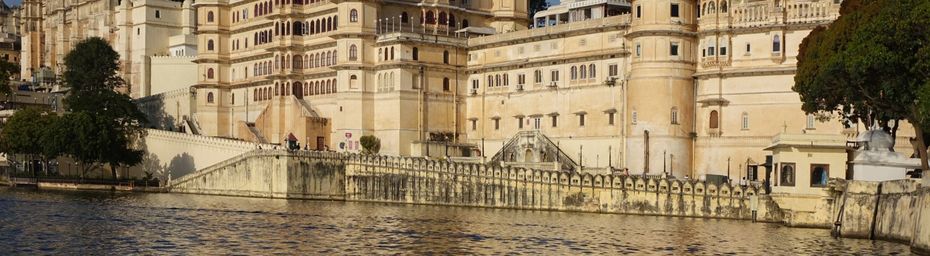 Rajasthan Udaipur ~ Lumières du soir sur le Lac Pichola