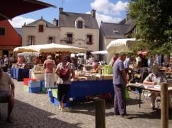 Le vendredi / Marché aux livres...