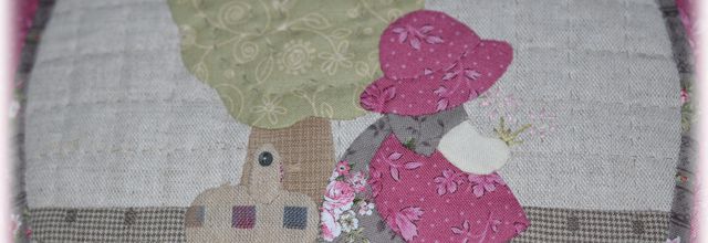 Mini valise... sunbonnet ! 