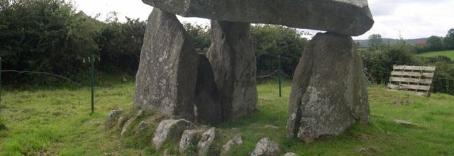 Menhirs et dolmens ont été érigés par les Gaulois