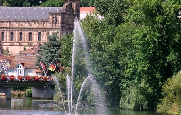 le jet d'eau à Montbeliar