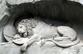 Le lion de Lucerne ... 