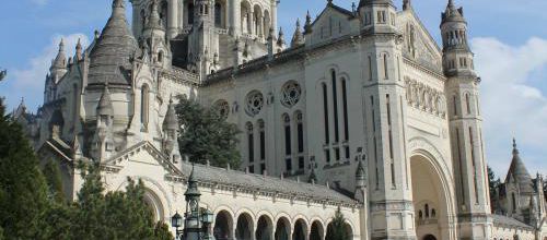Basilique Sainte Thérèse de Lisieux