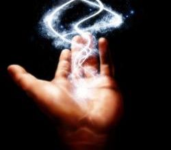 Magie blanche ou imposition des mains ?!