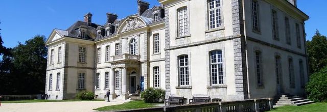 Chateau et Domaine de Kerguéhennec Bignan (Morbihan)