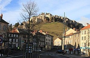 SAINT-FLOUR (Cantal) (2/2) .