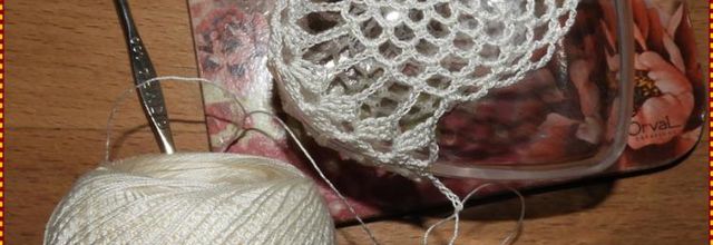 Couronnes de Noël ,,, coeur au crochet