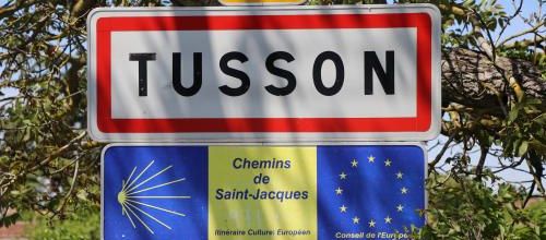 TUSSON (Charente) (1/3)