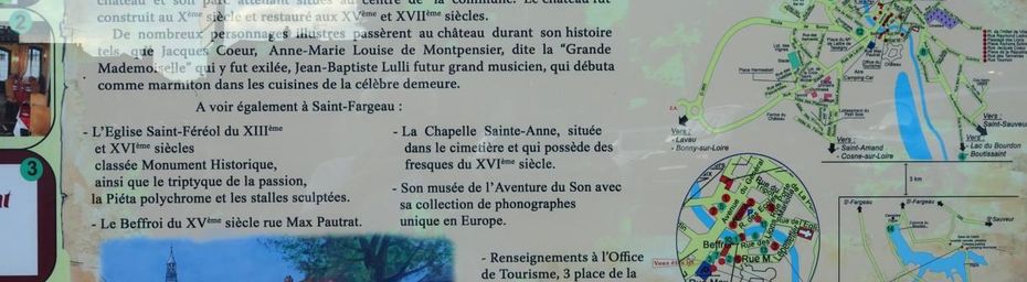 Saint-Fargeau de jour ou de nuit