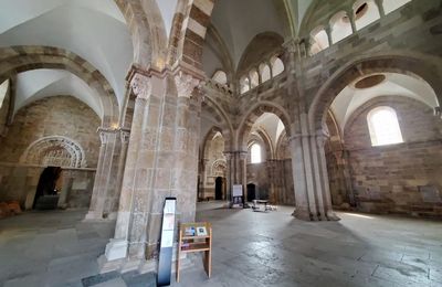Vézelay : l'intérieur de la basilique