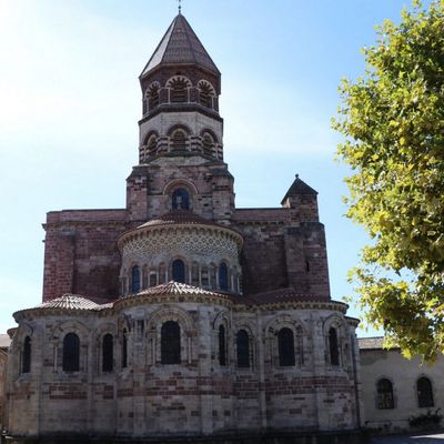 BASILIQUE SAINT-JULIEN DE BRIOUDE (43)