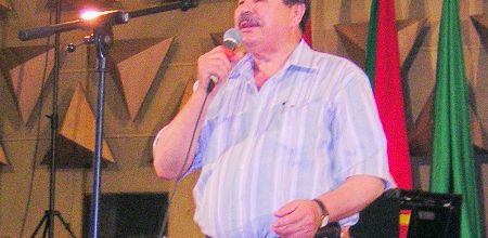 Akli Yahiaten: un des maestro de la chanson algérienne