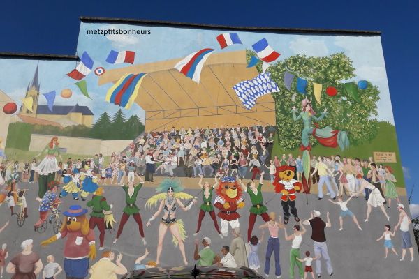 Woippy, fête des fraises....