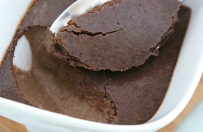 Petites crèmes au chocolat noir