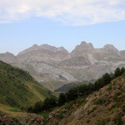 Jour 4 : de la station de ski d'Astún au lac Gentau 1.947m