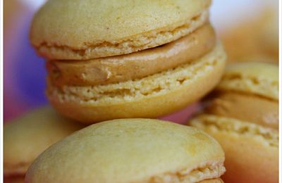 Macarons Frivolité [Caramel au beurre salé & pomme] de Pierre Hermé