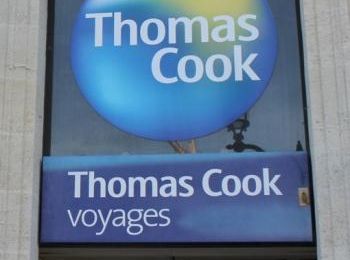 Cook crée la première agence de voyage