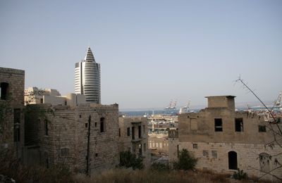 Personne ne quitte Palo Alto, Yaniv Iczkovits, traduit de l’hébreu par Laurence Sendrowicz (Gallimard)