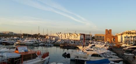 Port de Sidi Fredj, Alger .