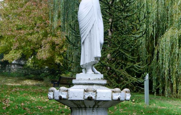 LE MANOIR ET SON PARC