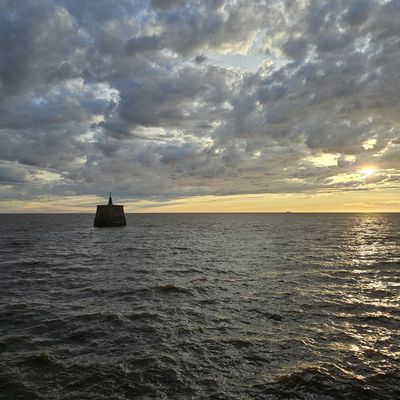 Lever du soleil sur le Rio de la Plata