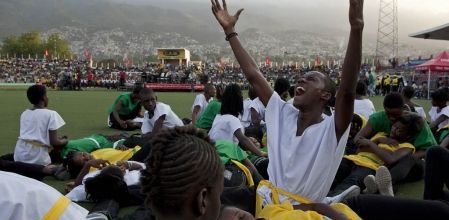 Et la lumière fut sur Port-au-Prince -Le Devoir