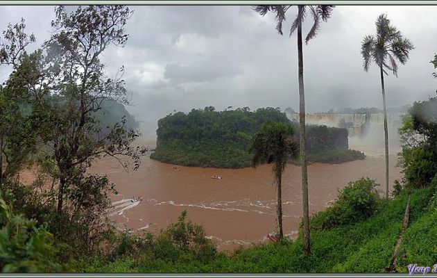 Un orage très violent s'abat sur nos têtes, ce qui gâche un peu la visite ... - Chutes d'Iguazu - Puerto Iguazu - Argentine