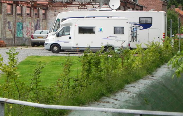 notre camping-car au cours de nos voyages