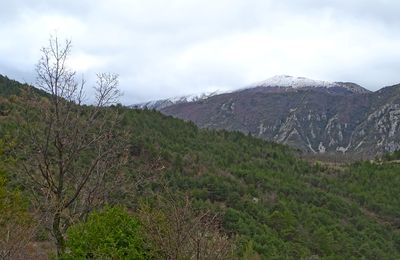 Une fraiche et belle nuit de printemps dans le Verdon