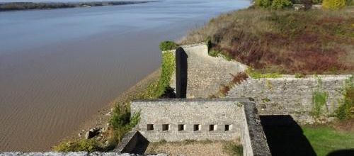 ... la Gironde, vue de Blaye...