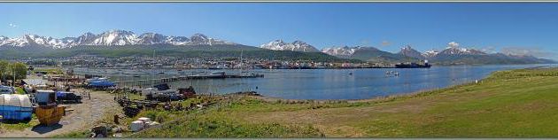 Panorama sur Ushuaïa vu de l'aéro-club - Terre de Feu - Argentine