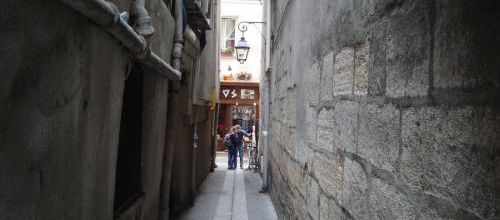 Rues étroites à Paris
