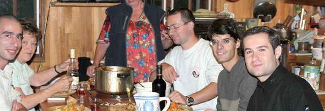 2005, Ceillac, le pays où les coqs picorent les étoiles