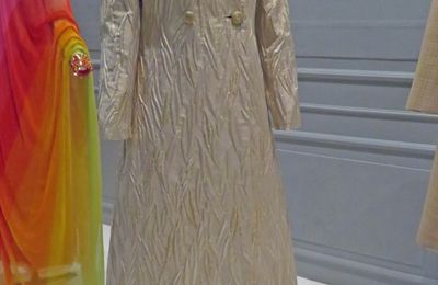 Deux créations de Haute-couture, de Marc Bohan
