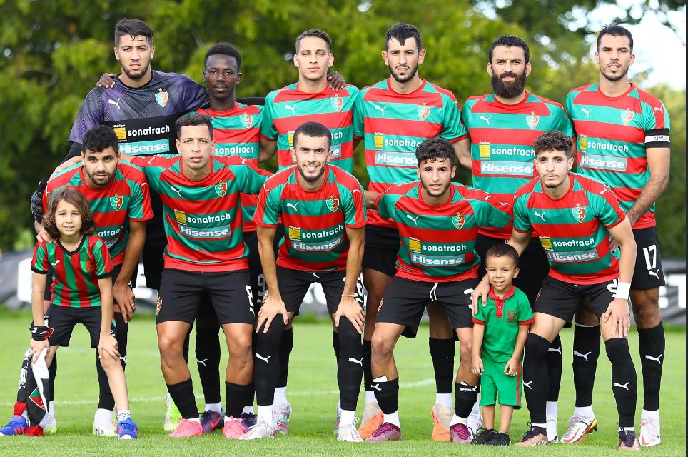 Dimanche 20.8.2023 à Rennes Complexe Sportif du Château du Bois Guy Amical ES Nanterre (National, France)-MCA 1-4