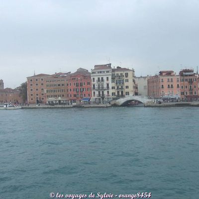 ITALIE VENISE TRAJET DE MURANO A VENISE