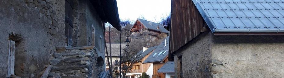 Les Trois Croix de La Rochette