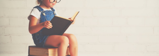 La lecture à la maison pendant la petite enfance favorise les résultats scolaires au collège