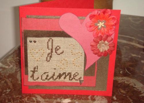Un cœur rouge pour une carte brodée