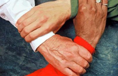 COOPERATION, RECIPROCITE, PARDON Le comportement CRP