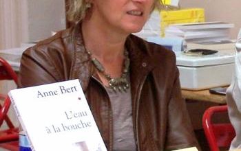 Les contes érotiques font peur aux Saintais