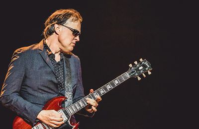 JOE BONAMASSA - Les détails du nouvel album Breakthrough ; Lyric Video "Breakthrough"
