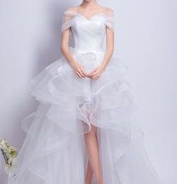 Ce à quoi il faut s'attendre lors des séances d'essayage des robes de mariée et 6 conseils pour vous aider à en profiter au maximum