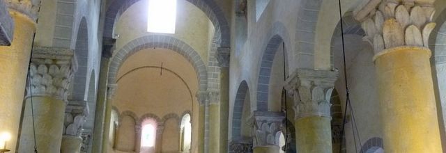 Collégiale de Saint-Nectaire : l'intérieur