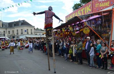 Rambouillet : Fête du Muguet : défilé (2)