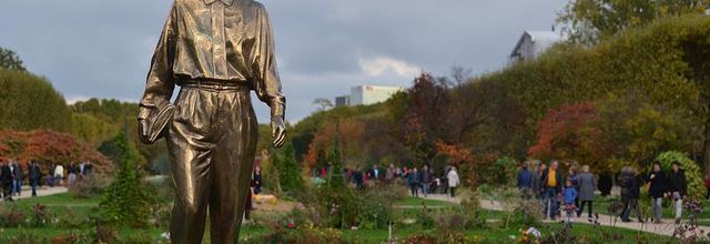 Jardin des Plantes : FIAC 2015 : Rosa Luxemburg de Nicolas Milhé