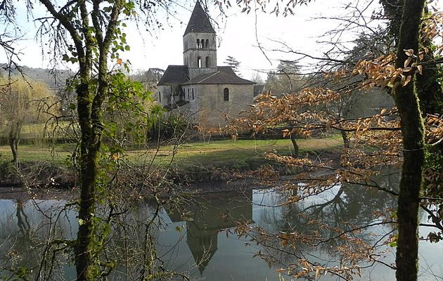 Saint Léon sur Vézère