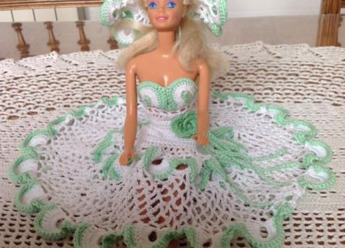  Maminette a réalisé la robe  : Barbie 16 ans