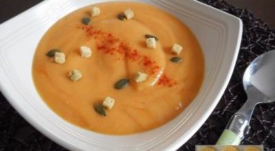 Velouté aux carottes et crème d'amande